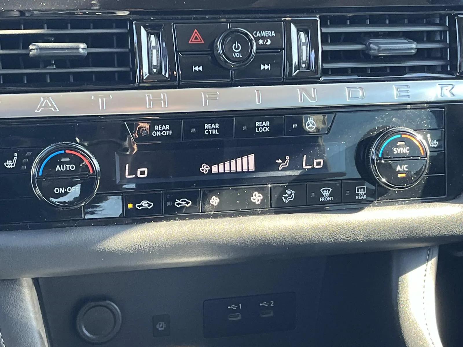 2026 Nissan Pathfinder SL - Photo 15