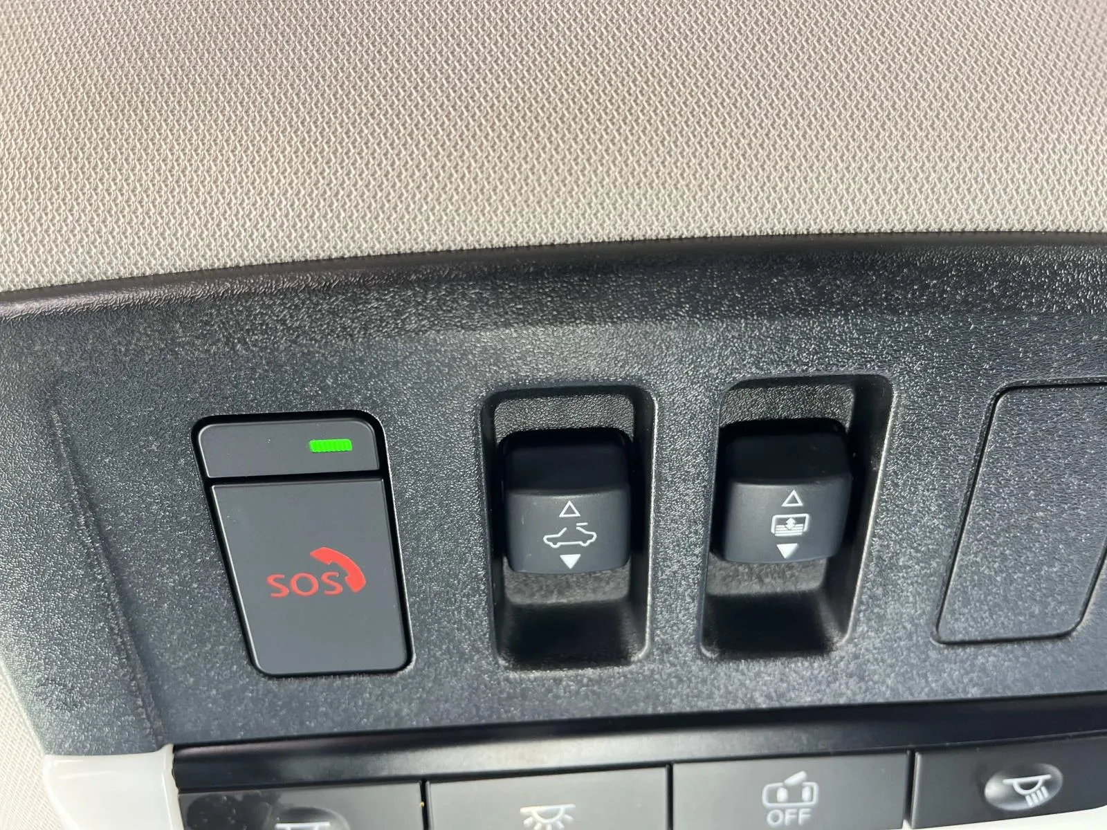 2026 Nissan Pathfinder SL - Photo 18