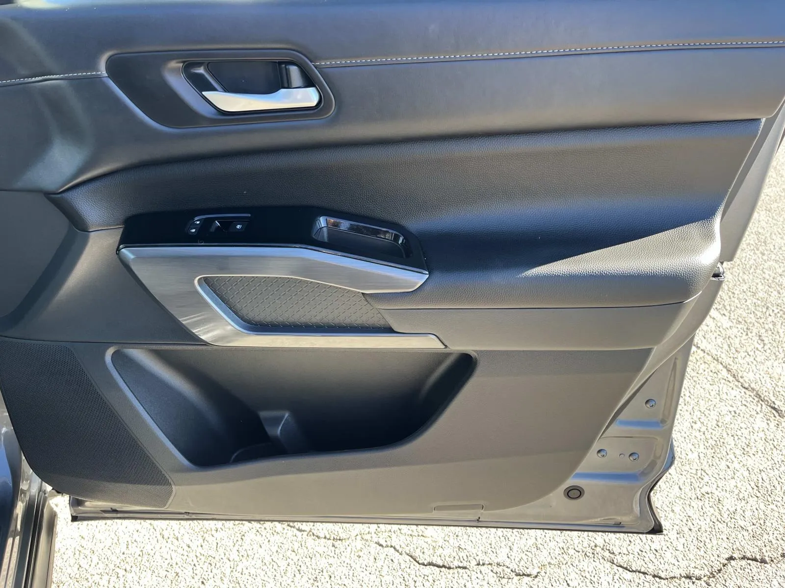 2026 Nissan Pathfinder SL - Photo 27