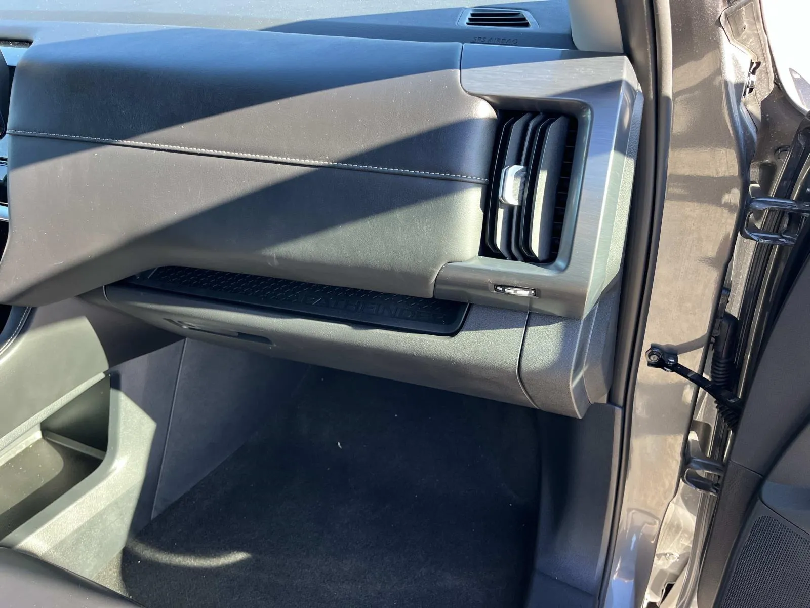 2026 Nissan Pathfinder SL - Photo 29