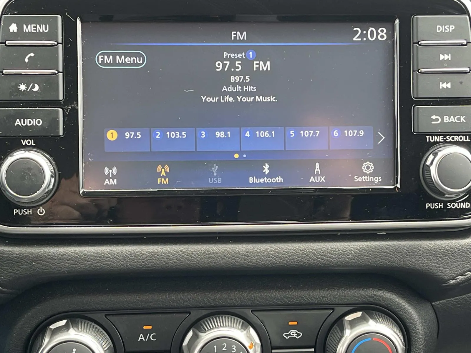 2025 Nissan Versa Sedan S - Photo 12