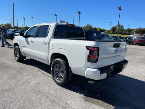 More photos of 2027 Nissan Frontier SV at Oak Ridge Nissan, TN
