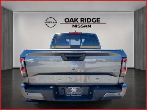 More photos of 2027 Nissan Frontier SV at Oak Ridge Nissan, TN