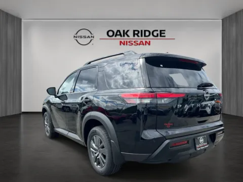 More photos of 2026 Nissan Pathfinder SV at Oak Ridge Nissan, TN