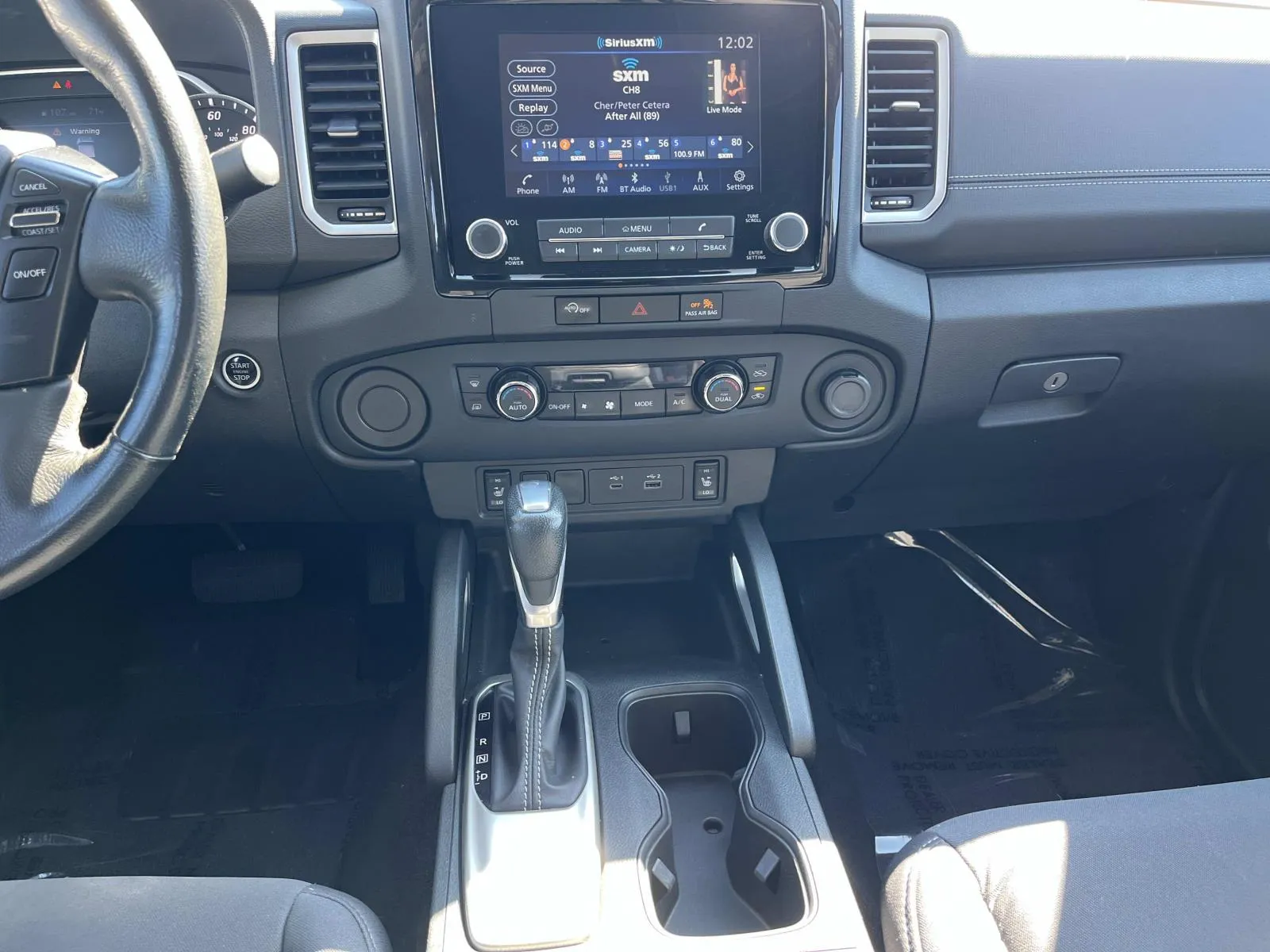 2024 Nissan Frontier SV - Photo 17