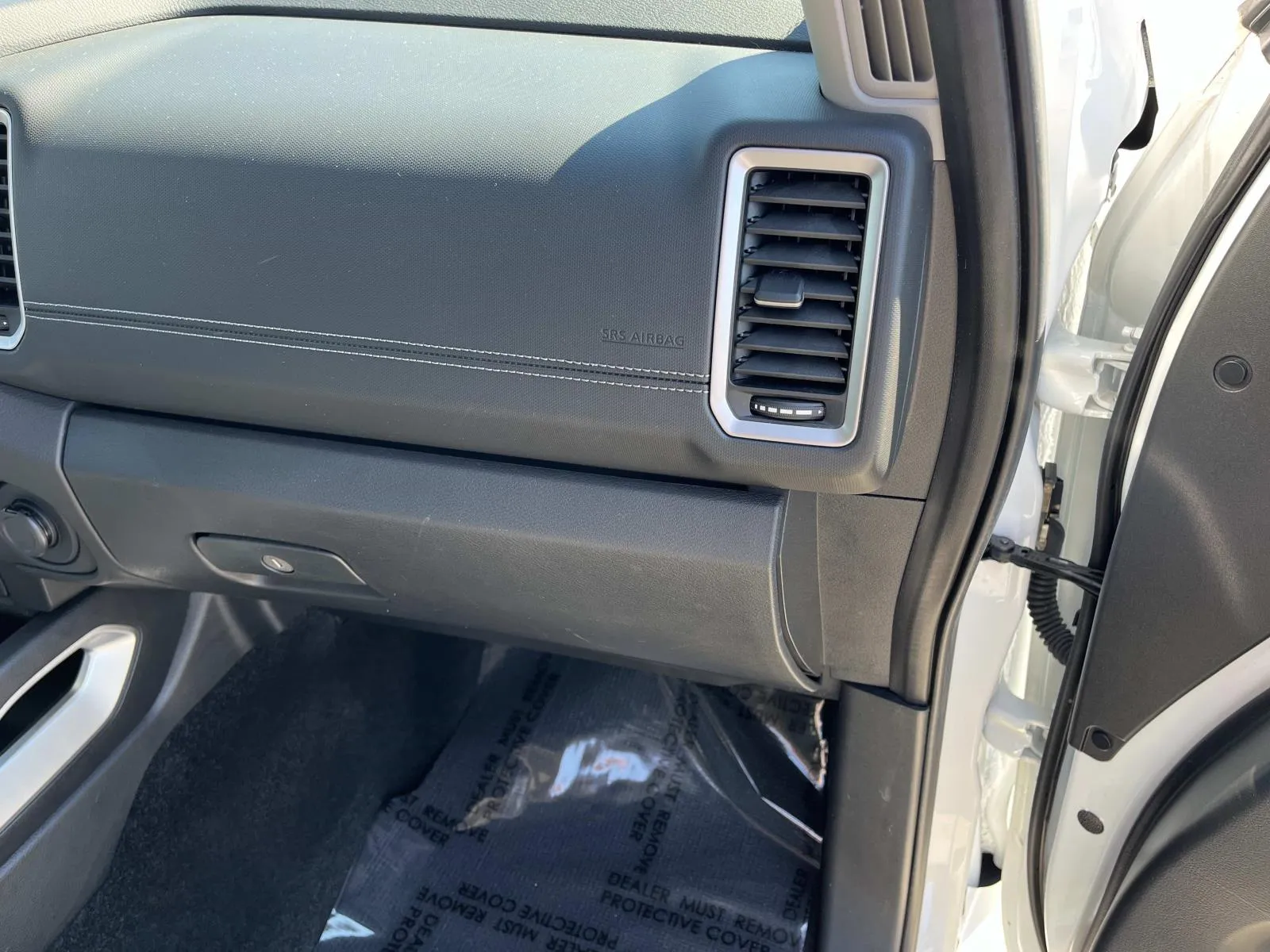 2024 Nissan Frontier SV - Photo 25
