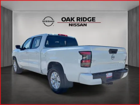 More photos of 2024 Nissan Frontier SV at Oak Ridge Nissan, TN