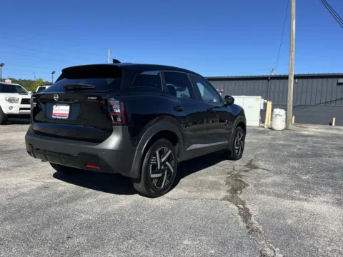 Another view of 2025 Nissan Kicks SV for sale in Oak Ridge, TN at Oak Ridge Nissan