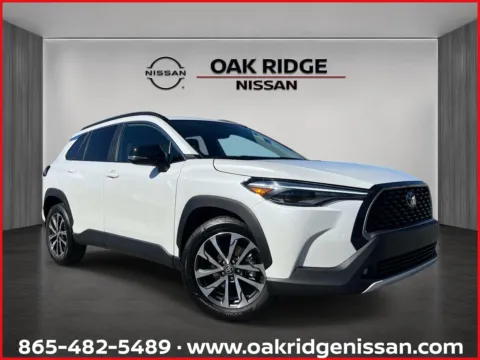 White 2025 Toyota Corolla Cross XLE for sale in Oak Ridge, TN
