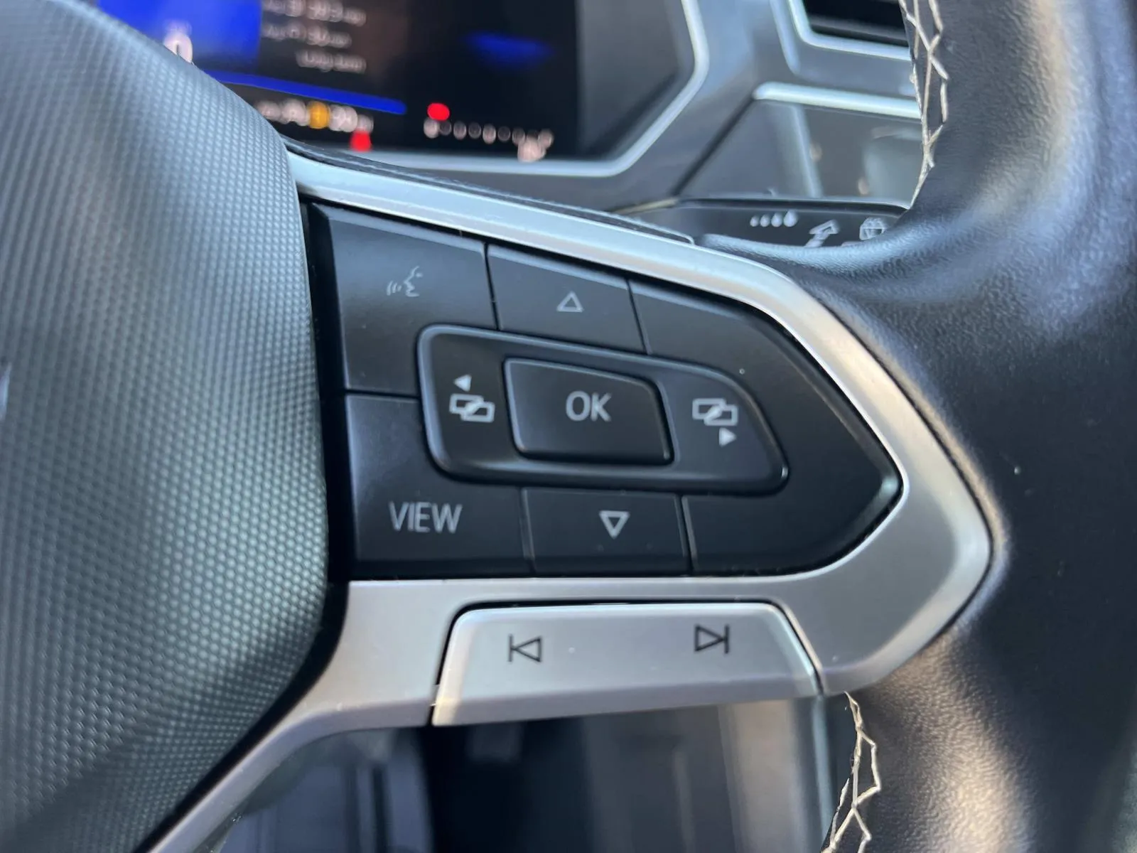 2024 Volkswagen Tiguan SE - Photo 31