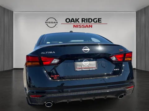 More photos of 2026 Nissan Altima SR at Oak Ridge Nissan, TN
