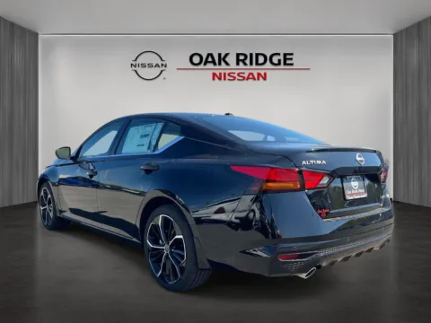 More photos of 2026 Nissan Altima SR at Oak Ridge Nissan, TN