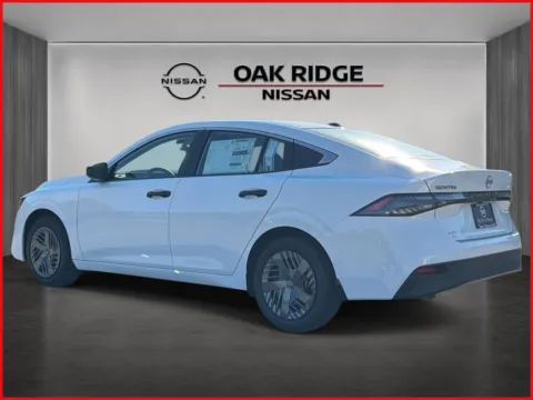 More photos of 2027 Nissan Sentra S at Oak Ridge Nissan, TN