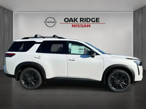 Photos of 2026 Nissan Pathfinder SL for sale in Oak Ridge, TN at Oak Ridge Nissan