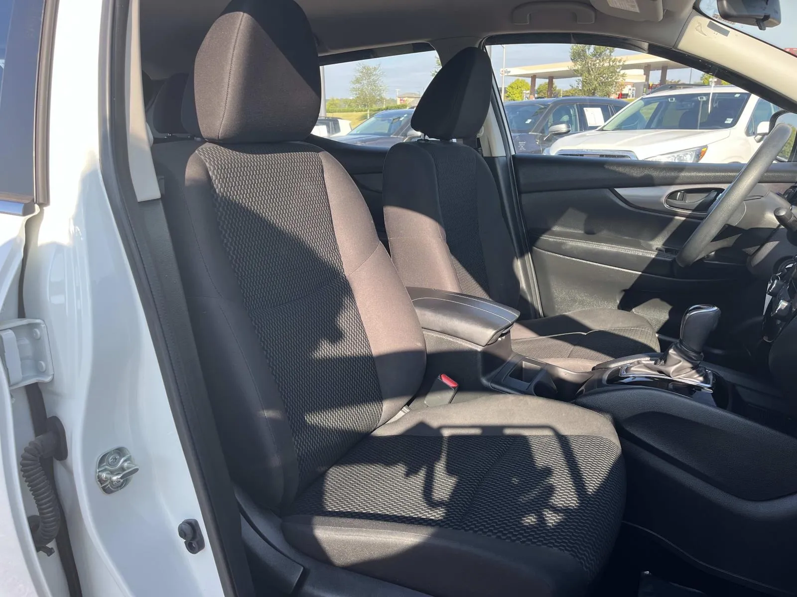 2022 Nissan Rogue Sport S - Photo 25