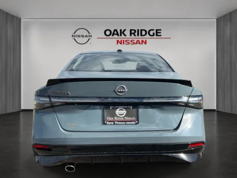 More photos of 2027 Nissan Sentra SR at Oak Ridge Nissan, TN