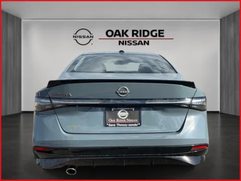 More photos of 2027 Nissan Sentra SR at Oak Ridge Nissan, TN
