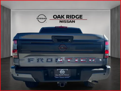 More photos of 2027 Nissan Frontier PRO-4X at Oak Ridge Nissan, TN