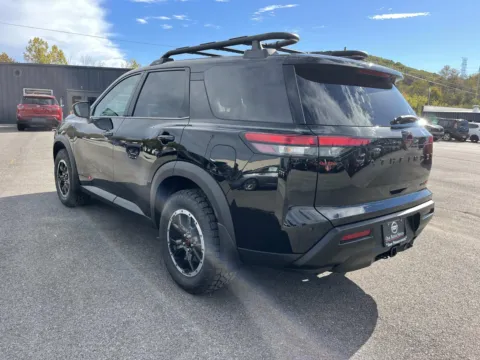 More photos of 2026 Nissan Pathfinder Rock Creek at Oak Ridge Nissan, TN