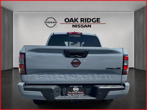 More photos of 2024 Nissan Frontier PRO-4X at Oak Ridge Nissan, TN