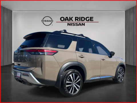 Another view of 2025 Nissan Pathfinder Platinum for sale in Oak Ridge, TN at Oak Ridge Nissan