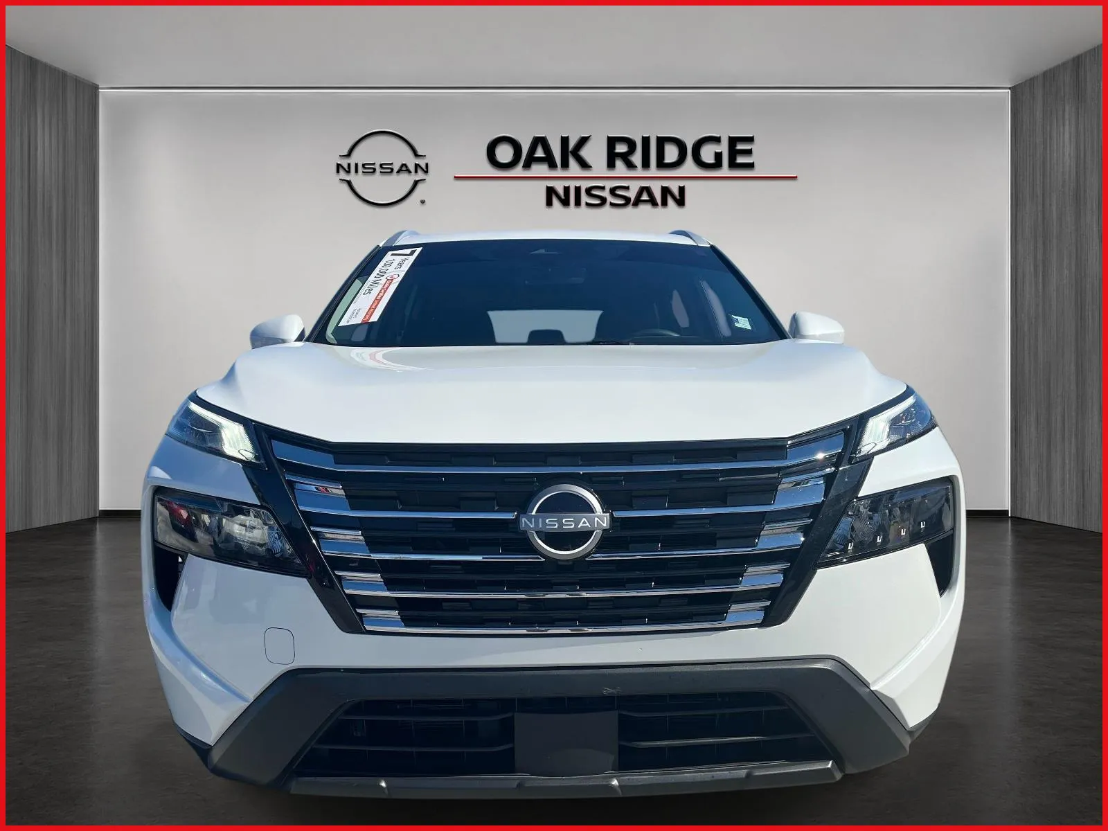 2025 Nissan Rogue SV - Photo 8