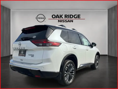 Another view of 2026 Nissan Rogue Platinum for sale in Oak Ridge, TN at Oak Ridge Nissan