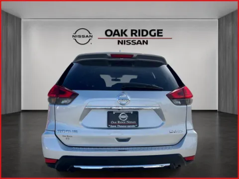 More photos of 2017 Nissan Rogue SV at Oak Ridge Nissan, TN