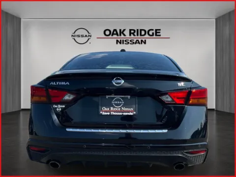 More photos of 2021 Nissan Altima 2.5 SL at Oak Ridge Nissan, TN