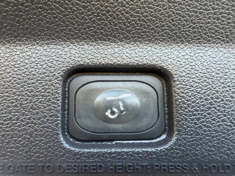 2012 Ford Explorer Limited - Photo 15