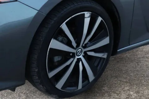 More photos of 2021 Nissan Altima 2.5 SR at SR PRIME AUTO, UT