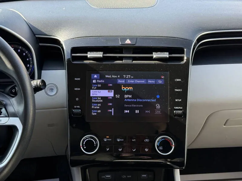 2022 Hyundai Tucson SEL - Photo 11