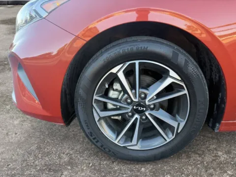 More photos of 2022 Kia Forte LXS at SR PRIME AUTO, UT