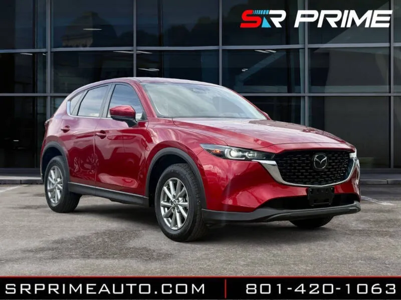 2022 Mazda CX-5 S Select Package Auto AWD's photo