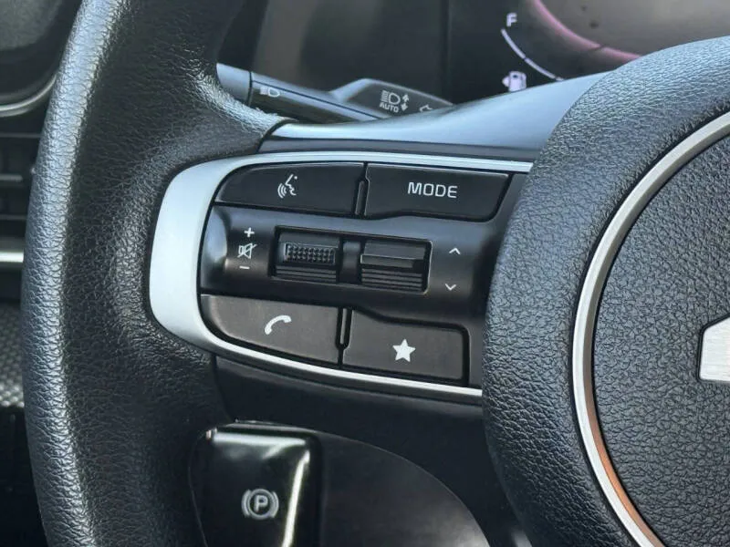 2023 Kia Sportage LX - Photo 22