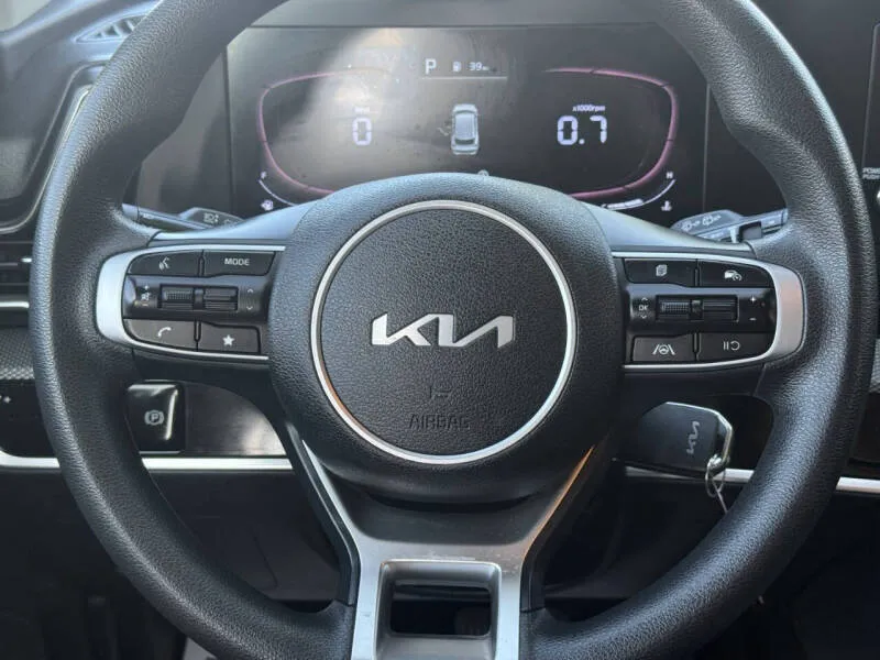 2023 Kia Sportage LX - Photo 20
