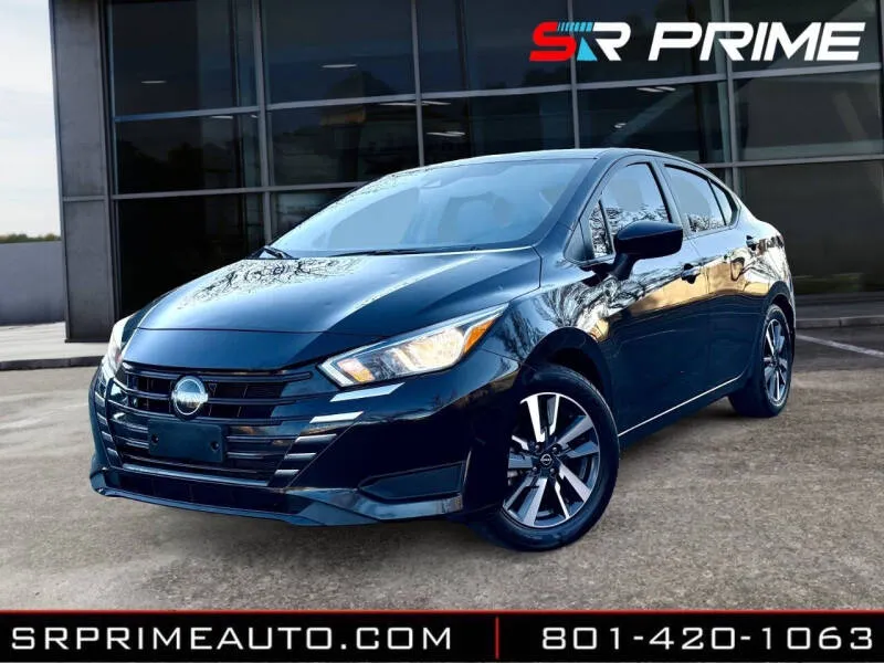 2023 Nissan Versa 1.6 SV CVT's photo