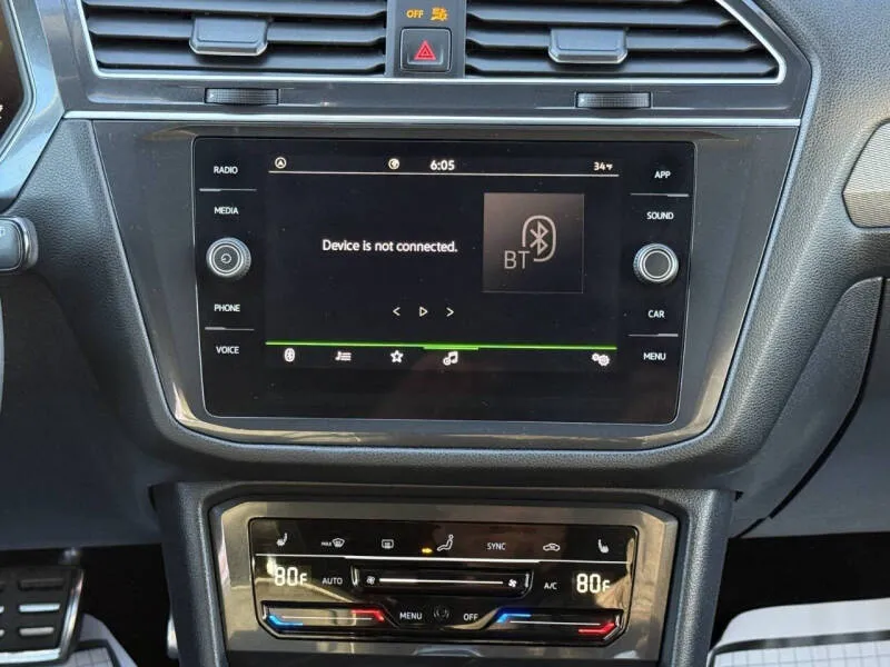 2023 Volkswagen Tiguan SE R-LINE BLACK - Photo 26
