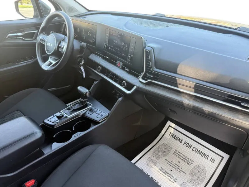 2024 Kia Sportage LX - Photo 7