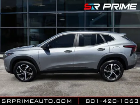 More photos of 2025 Chevrolet Trax RS at SR PRIME AUTO, UT