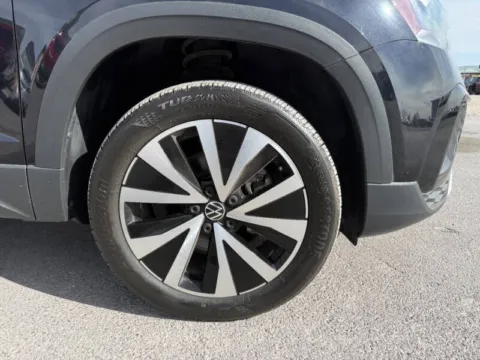 More photos of 2022 Volkswagen Taos SE at SR PRIME AUTO, UT