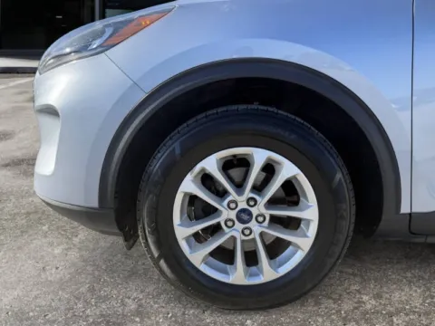 More photos of 2022 Ford Escape SE at SR PRIME AUTO, UT