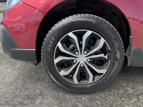 More photos of 2019 Subaru Outback 2.5i Premium at SR PRIME AUTO, UT