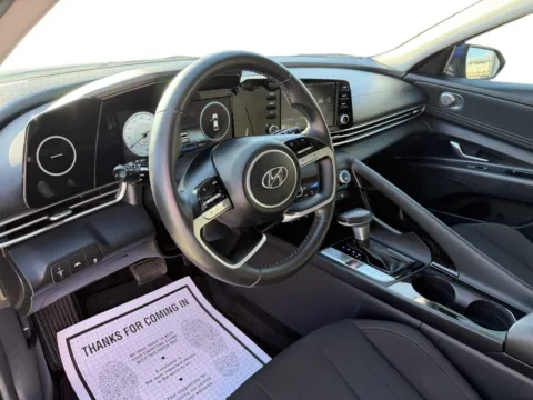 More photos of 2022 Hyundai ELANTRA SEL at SR PRIME AUTO, UT