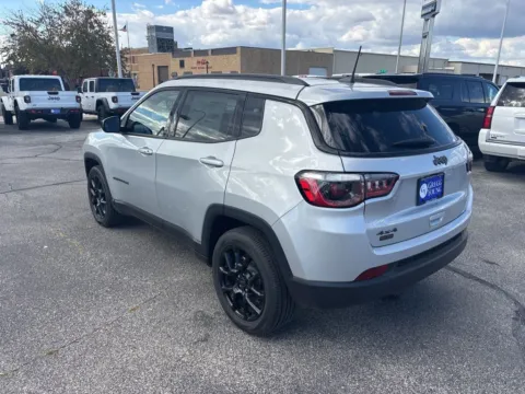 More photos of 2026 Jeep Compass Latitude at Gregg Young Chrysler Dodge Jeep Ram of Atlantic, IA