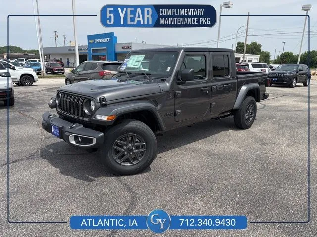 2025 Jeep Gladiator Sport S's photo