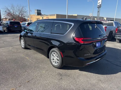 Another view of 2026 Chrysler Pacifica Select for sale in Atlantic, IA at Gregg Young Chrysler Dodge Jeep Ram of Atlantic