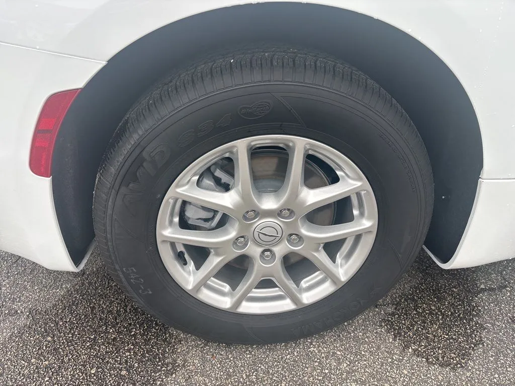 2026 Chrysler Voyager LX photo 4