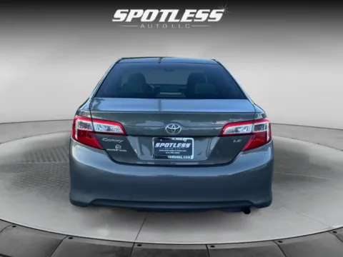 More photos of 2013 Toyota Camry SE at Spotless Auto San Pedro, TX