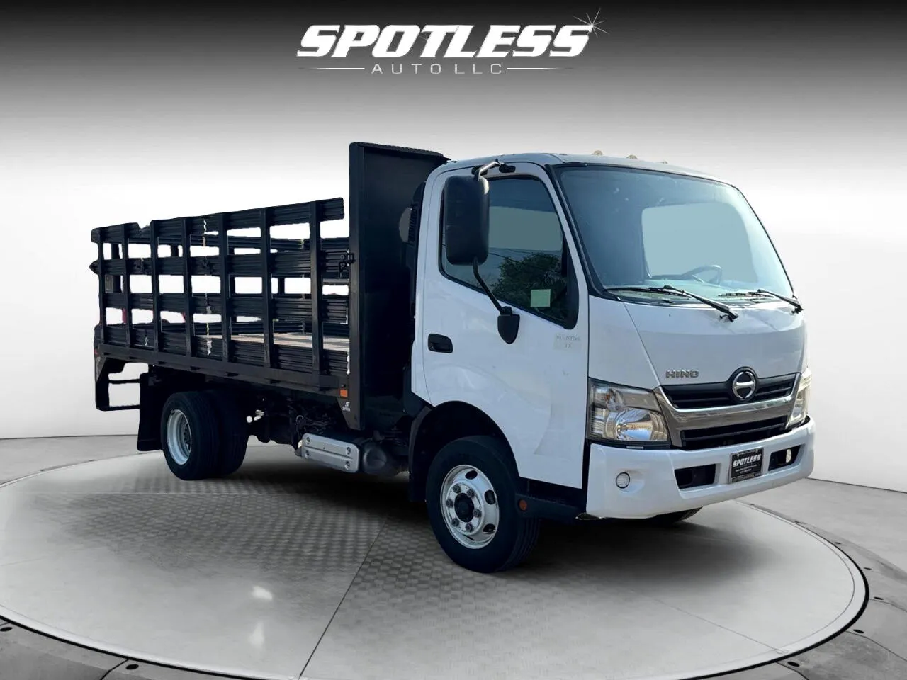 Hino 155 photo 6